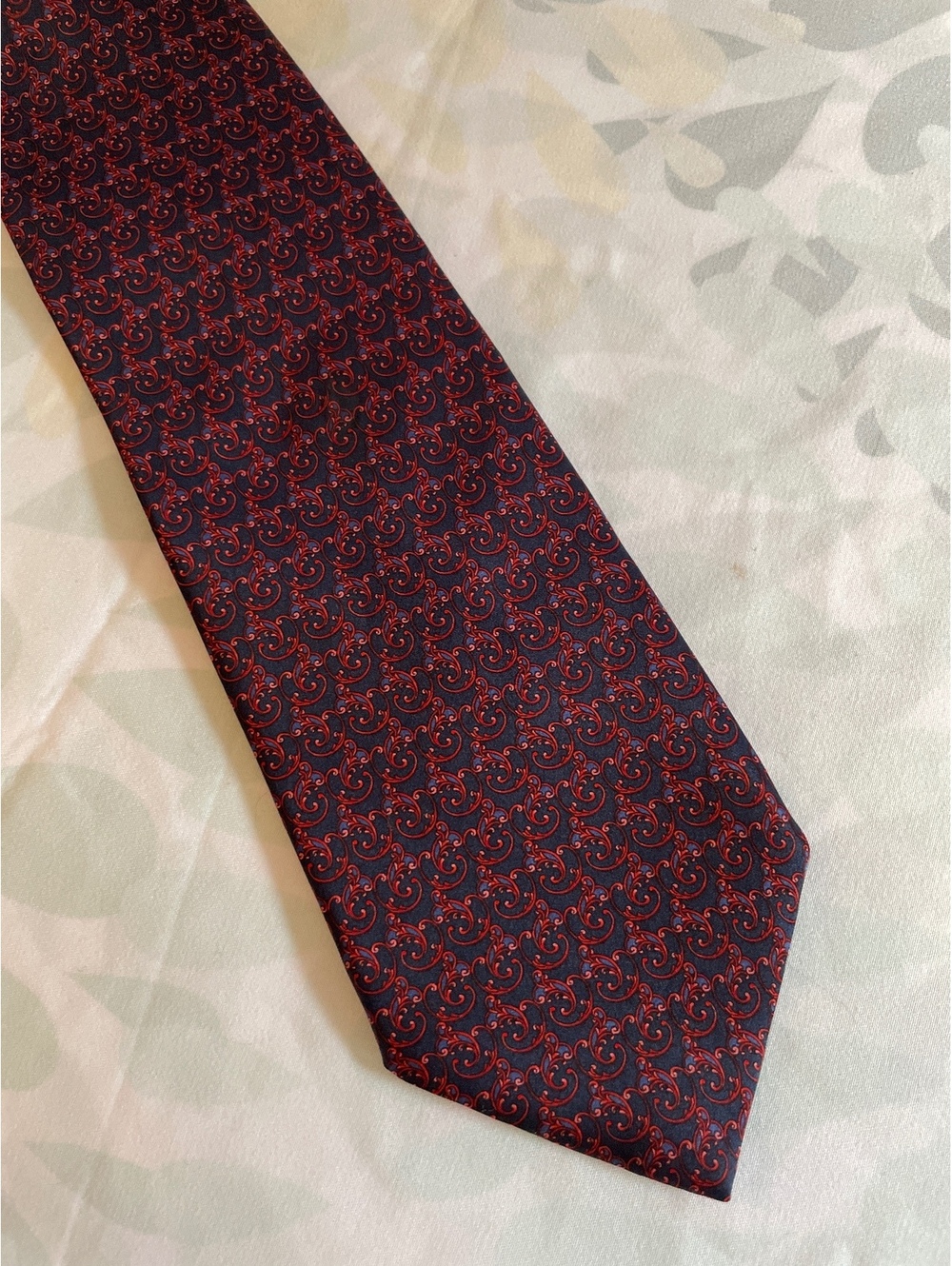 Men's Giacomo De Senese Italian Silk Tie Burgundy Navy Scroll Medallion Jacquard